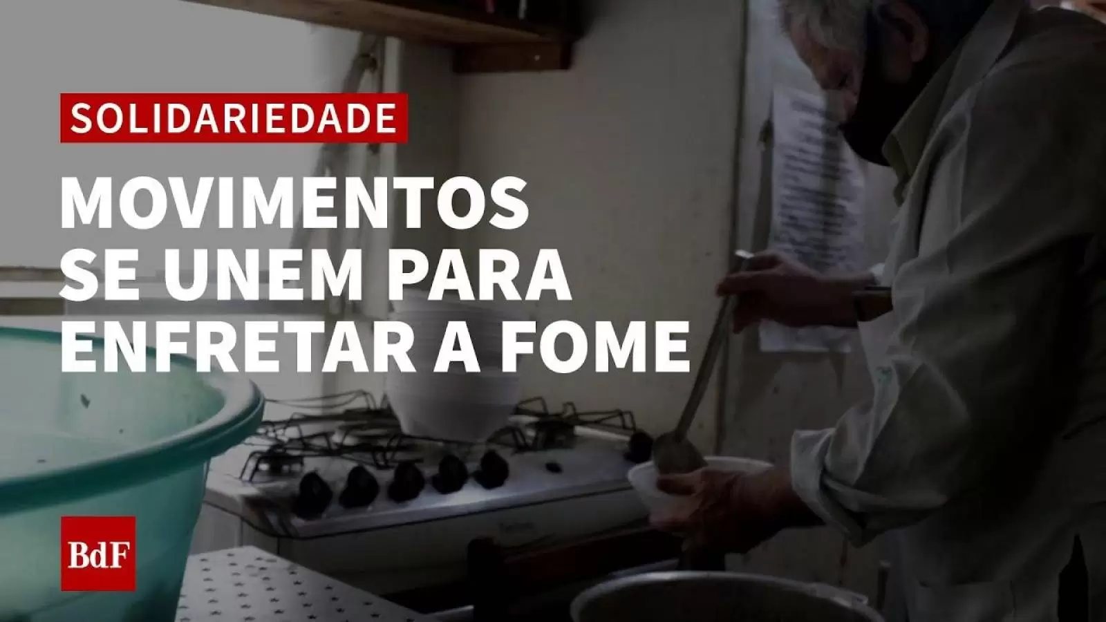 Movimento de população em situação de rua luta contra a fome em SP