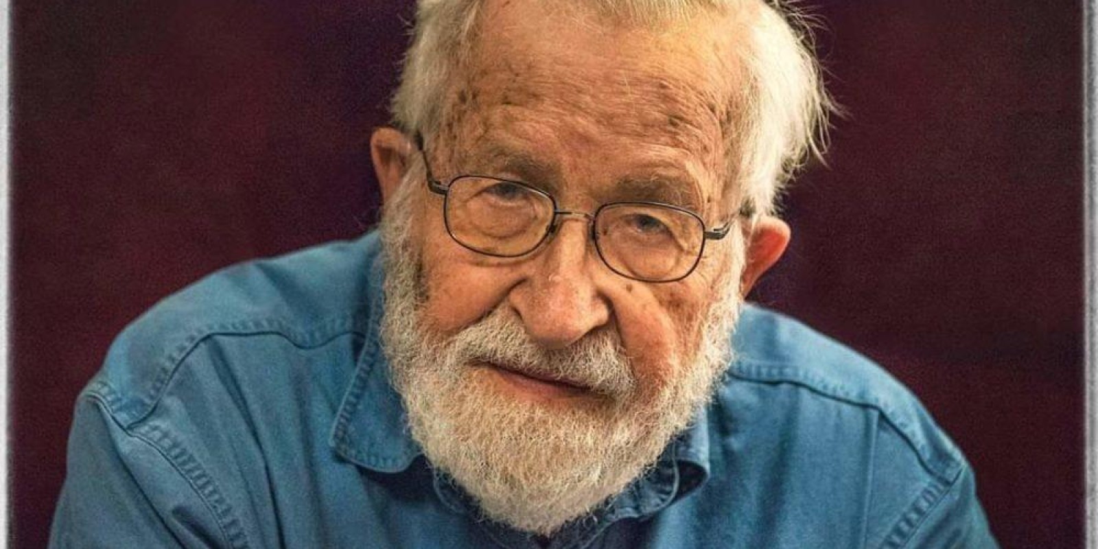 Chomsky: ChatGPT contra o pensamento crítico